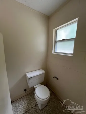 $82,000 | 2360 Highway 4, Century, FL 32535