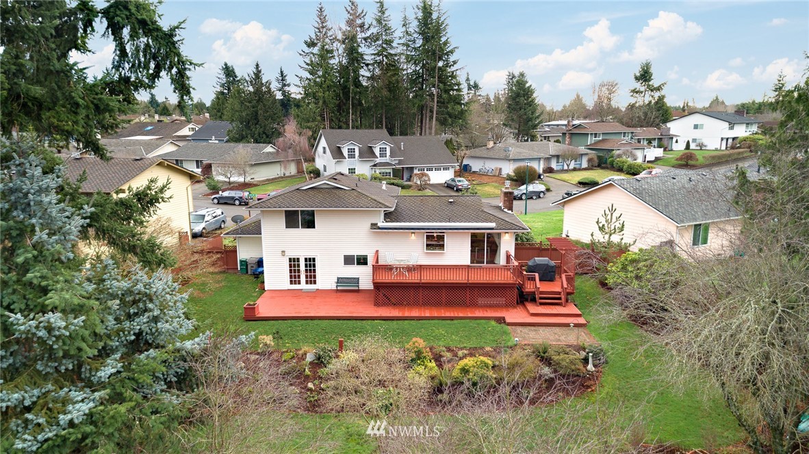 16901 157th Place Southeast Renton, WA 98058 - Photo 3 of 25 Gallery Image 3
