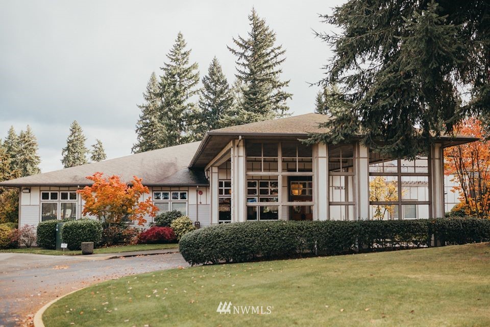 16901 157th Place Southeast Renton, WA 98058 - Photo 23 of 25 Gallery Image 23