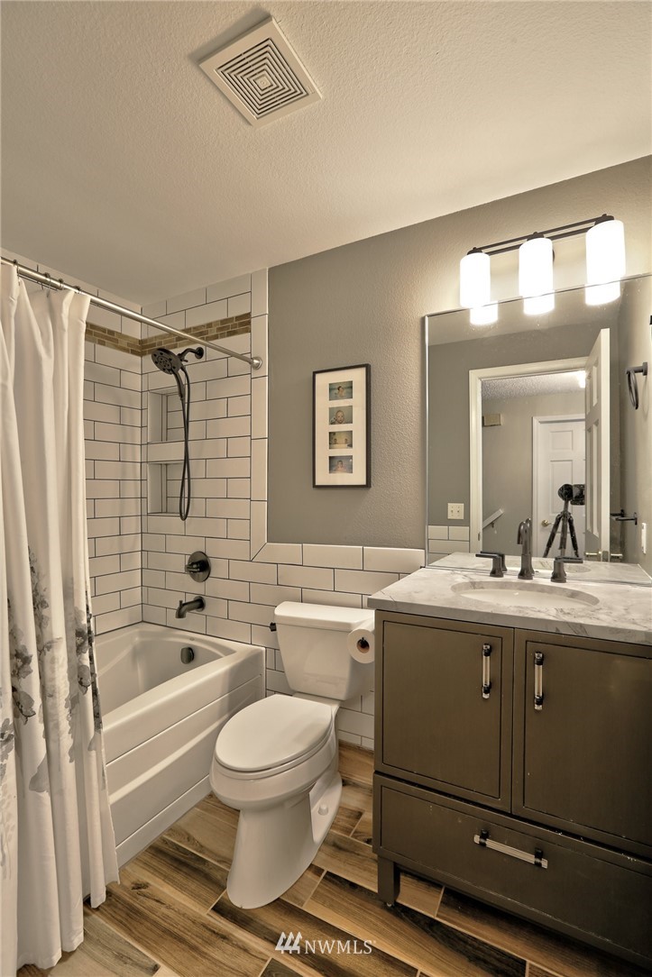 16901 157th Place Southeast Renton, WA 98058 - Photo 7 of 25 Gallery Image 7