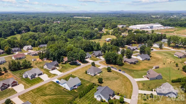 $365,000 | 104 Castle Pines Lane, Statesville, NC 28625