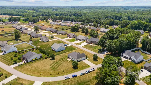 $365,000 | 104 Castle Pines Lane, Statesville, NC 28625