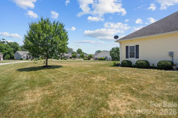$365,000 | 104 Castle Pines Lane, Statesville, NC 28625
