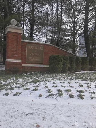 $2,600 | 9 Ruby Court, Franklin Park, NJ 08823