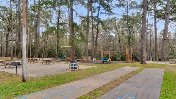 $834,000 | 100 Lords Circle, Coldspring, TX 77331