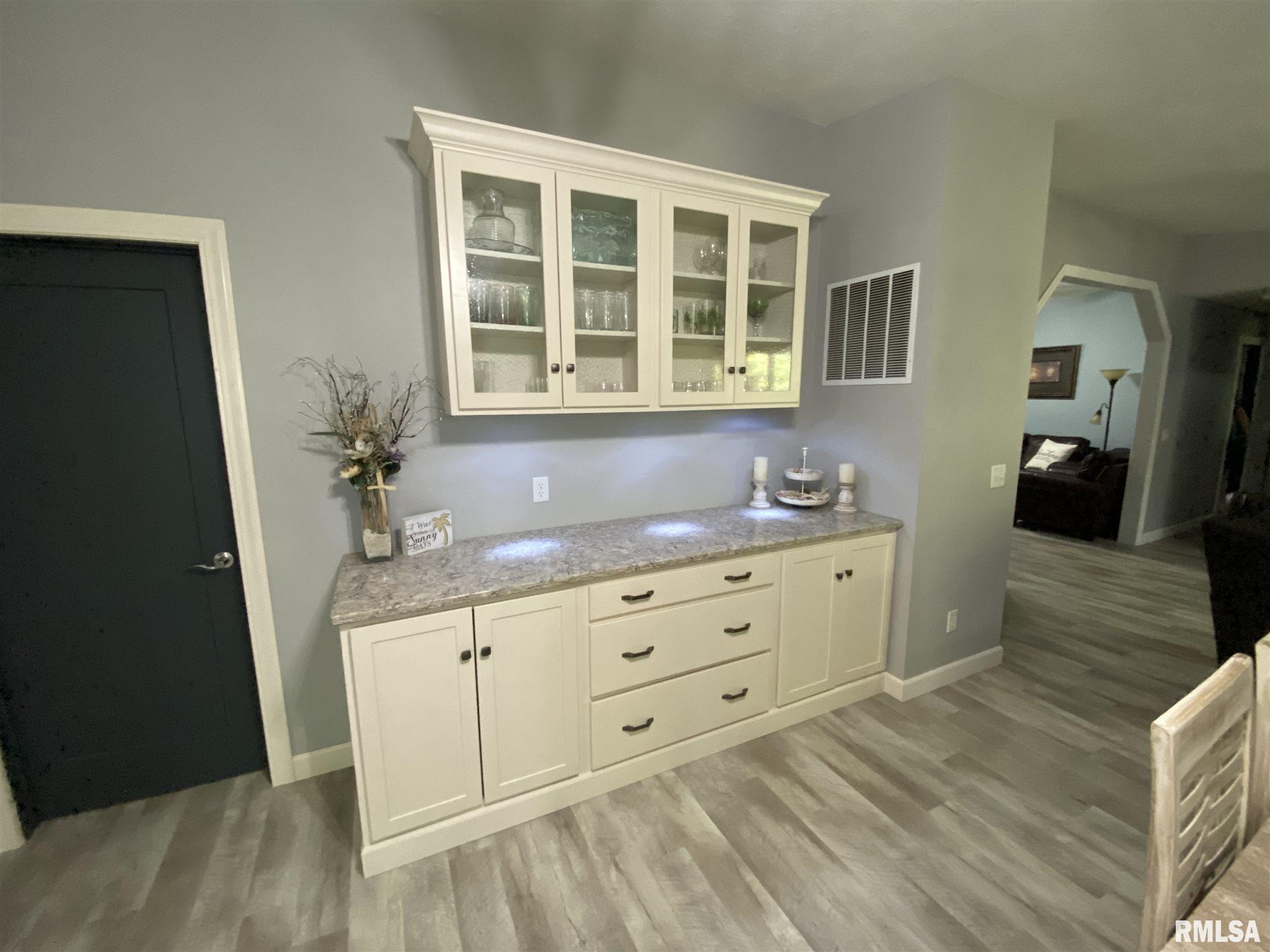 11214 North Trigger Road Dunlap, IL 61525 - Photo 14 of 35 Gallery Image 14