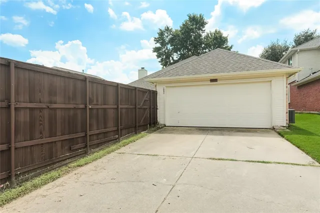 $413,000 | 1041 Carlisle Drive, Allen, TX 75002