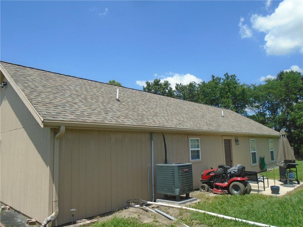 2898 Bluebird Road Odessa, MO 64076 - Photo 6 of 21
