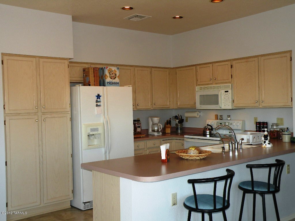 4895 South View Ridge Drive Green Valley, AZ 85622 - Photo 5 of 23