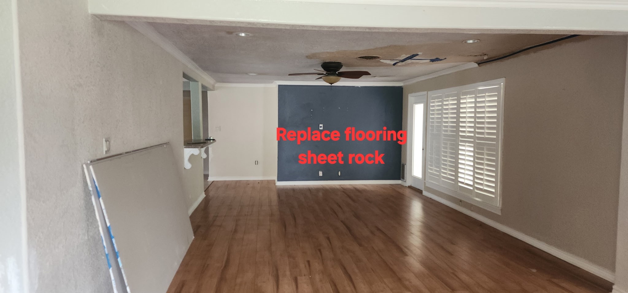 941 Magnolia Street Lake Jackson, TX 77566 - Photo 24 of 26 a view of entryway with wooden floor