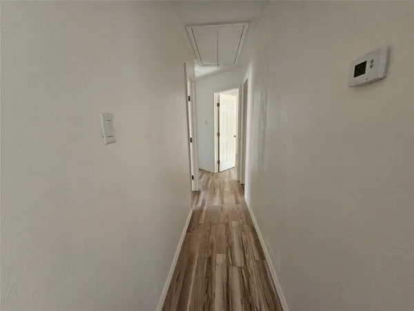 $1,750 | 105 East Wavy Oak Circle, The Woodlands, TX 77381