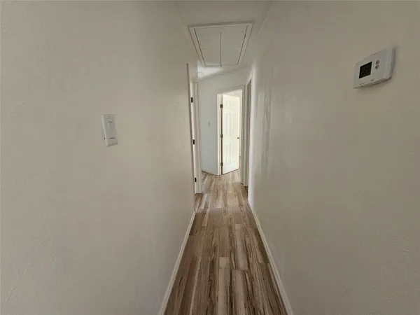 $1,750 | 105 East Wavy Oak Circle, The Woodlands, TX 77381