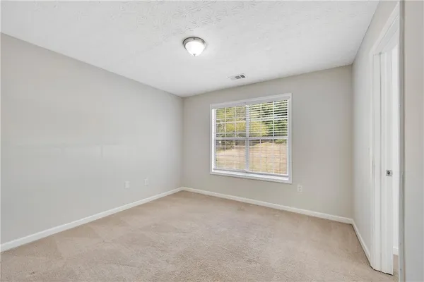 $1,800 | 250 Chardonnay Trace, Braselton, GA 30517