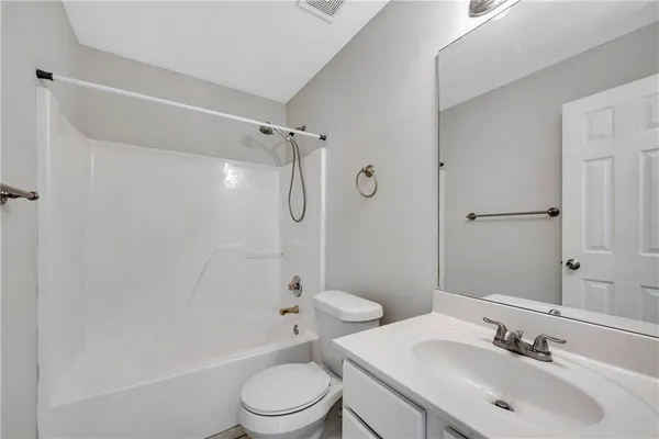 $1,800 | 250 Chardonnay Trace, Braselton, GA 30517