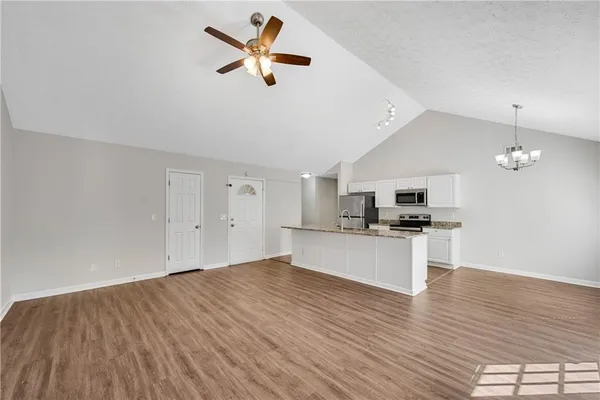 $1,800 | 250 Chardonnay Trace, Braselton, GA 30517