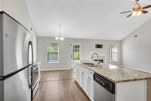 $1,800 | 250 Chardonnay Trace, Braselton, GA 30517