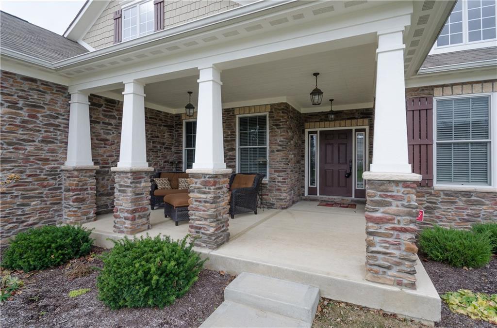 6104 Roxburgh Place Noblesville, IN 46062 - Photo 2 of 24 Gallery Image 2