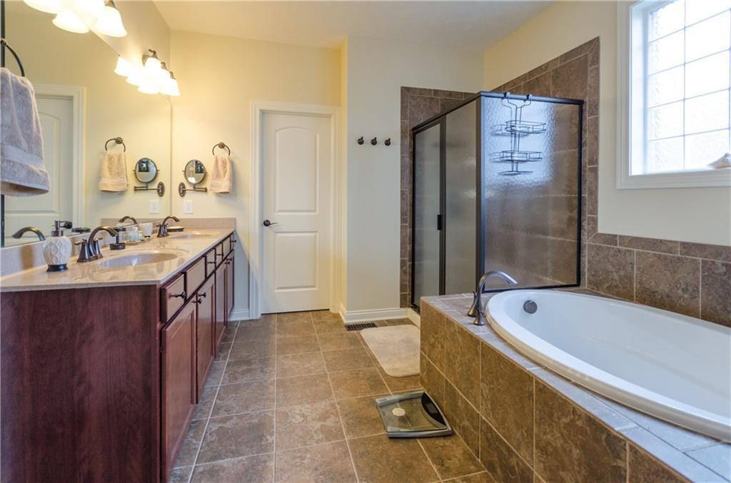 6104 Roxburgh Place Noblesville, IN 46062 - Photo 11 of 24 Gallery Image 11