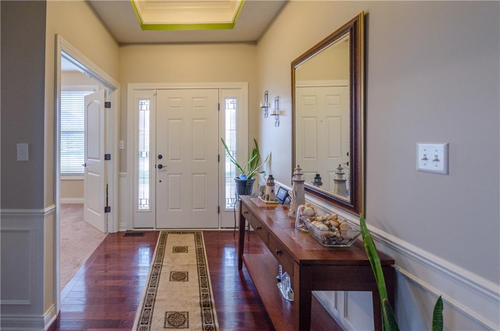 6104 Roxburgh Place Noblesville, IN 46062 - Photo 3 of 24 Gallery Image 3