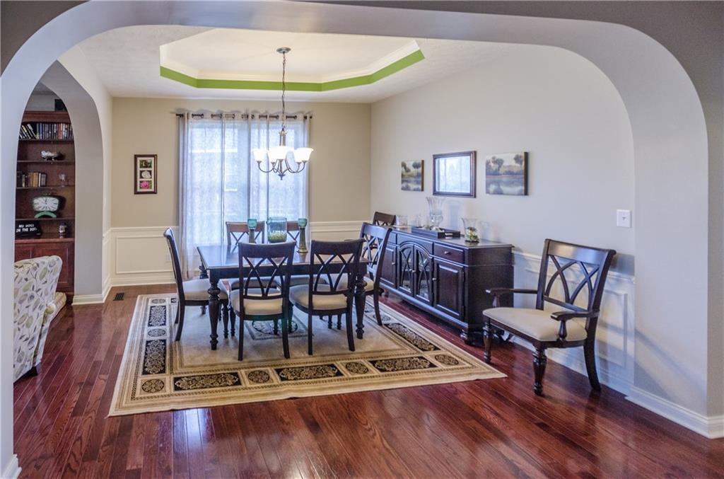 6104 Roxburgh Place Noblesville, IN 46062 - Photo 5 of 24 Gallery Image 5