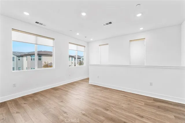 $6,500 | 635 Gadwall, Irvine, CA 92618