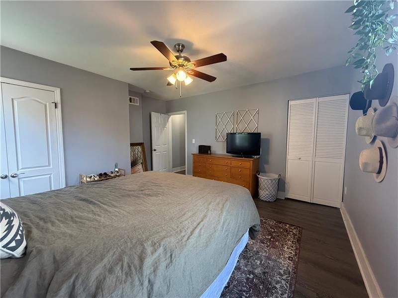 907 Spring Way Pittsburgh, PA 15215 - Photo 36 of 45 Gallery Image 36