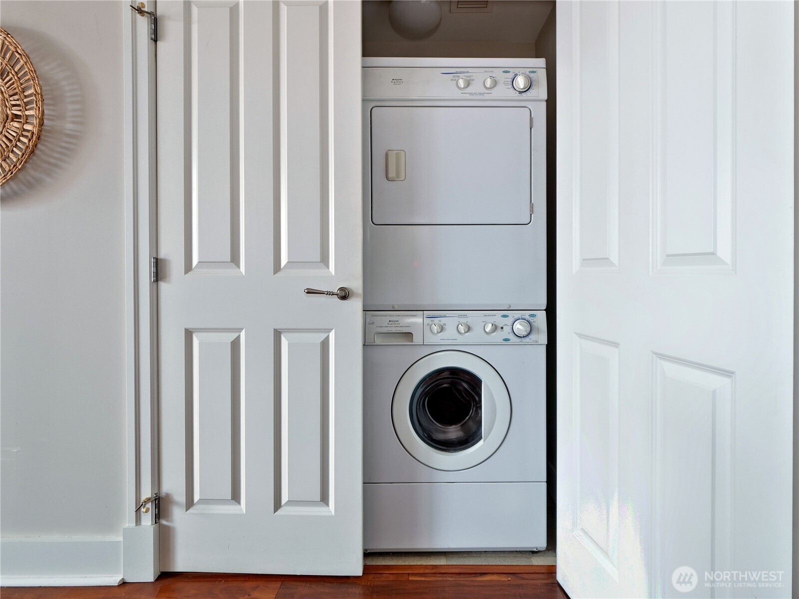1500 4th Avenue, Unit 905 Seattle, WA 98101 - Photo 20 of 20 a utility room with dryer and washer