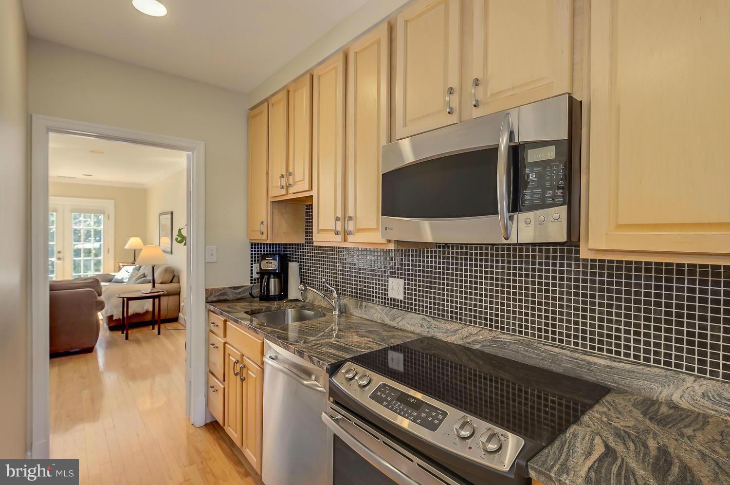 3281 Sutton Place Northwest, Unit B Washington, DC 20016 - Photo 12 of 29 Kitchen
