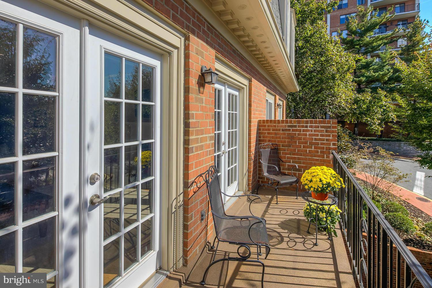 3281 Sutton Place Northwest, Unit B Washington, DC 20016 - Photo 27 of 29 Exterior (Rear) Balcony