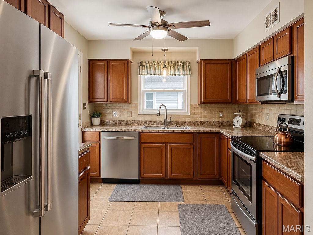 1107 Crystal Heights Road Crystal City, MO 63019 - Photo 8 of 37