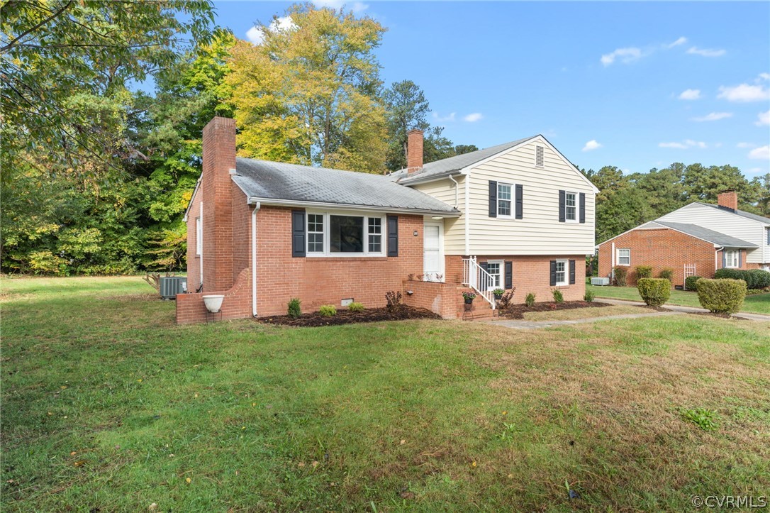 3002 Elmbrook Road Henrico, VA 23228 - Photo 3 of 37 Gallery Image 3