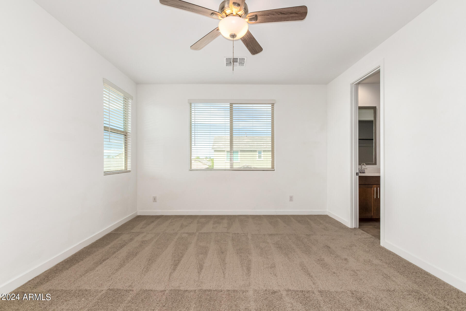 9120 West Roma Avenue Phoenix, AZ 85037 - Photo 27 of 53 0022-23 - Roma