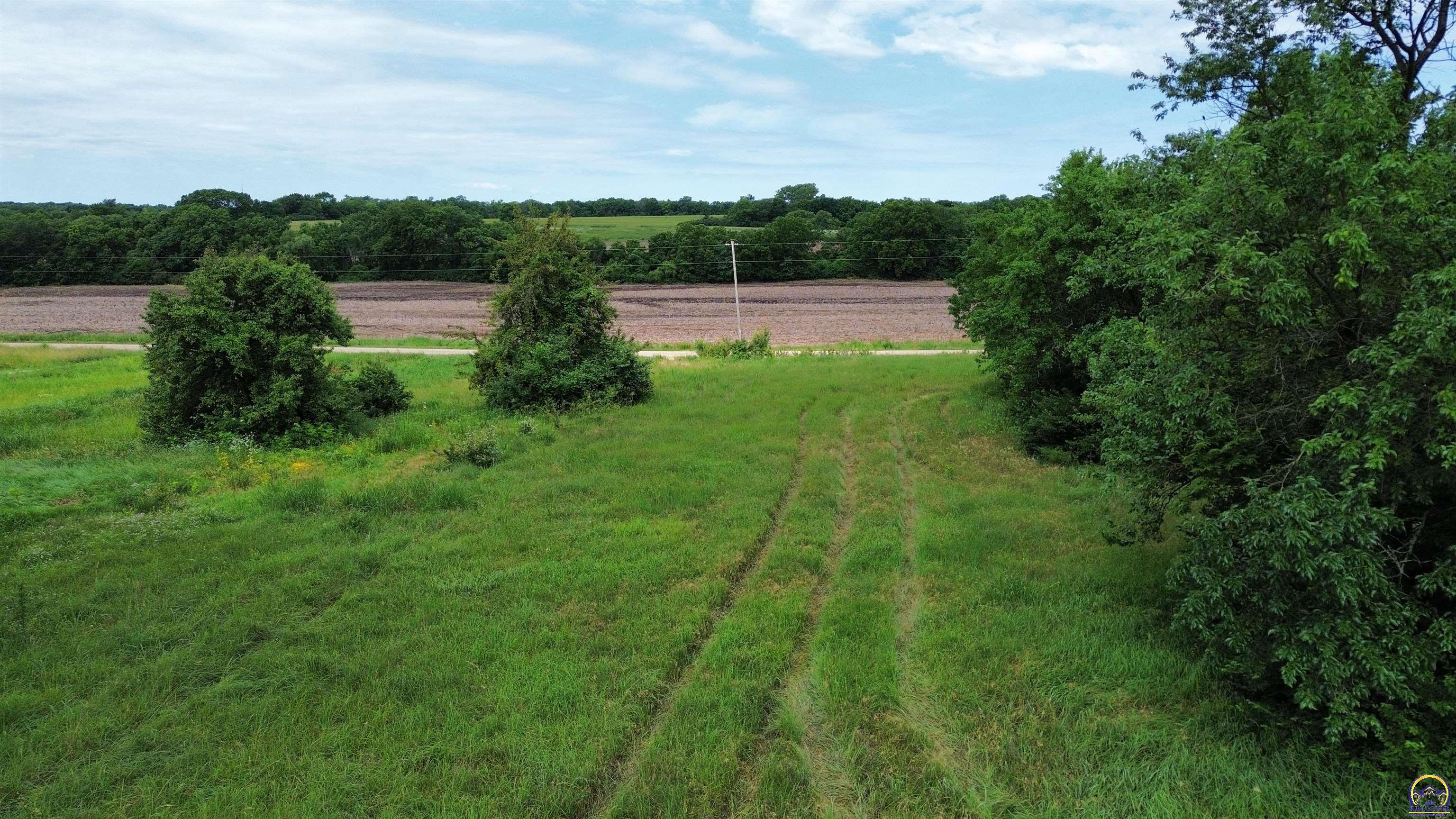 5500 Southeast Stanley Road Tecumseh, KS 66542 - Photo 13 of 14