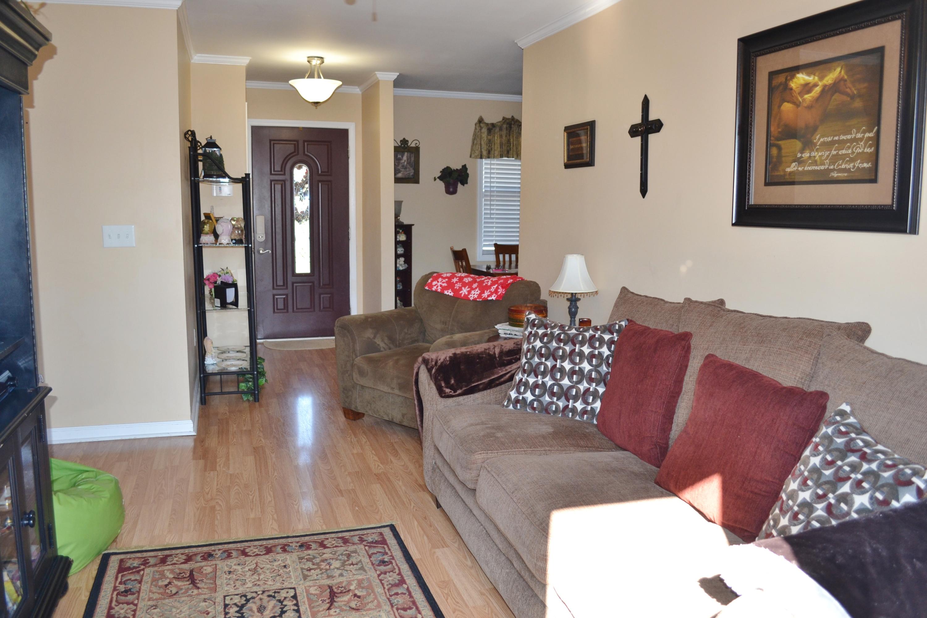 345 Jacobs Road Ringgold, GA 30736 - Photo 5 of 27 Living Room