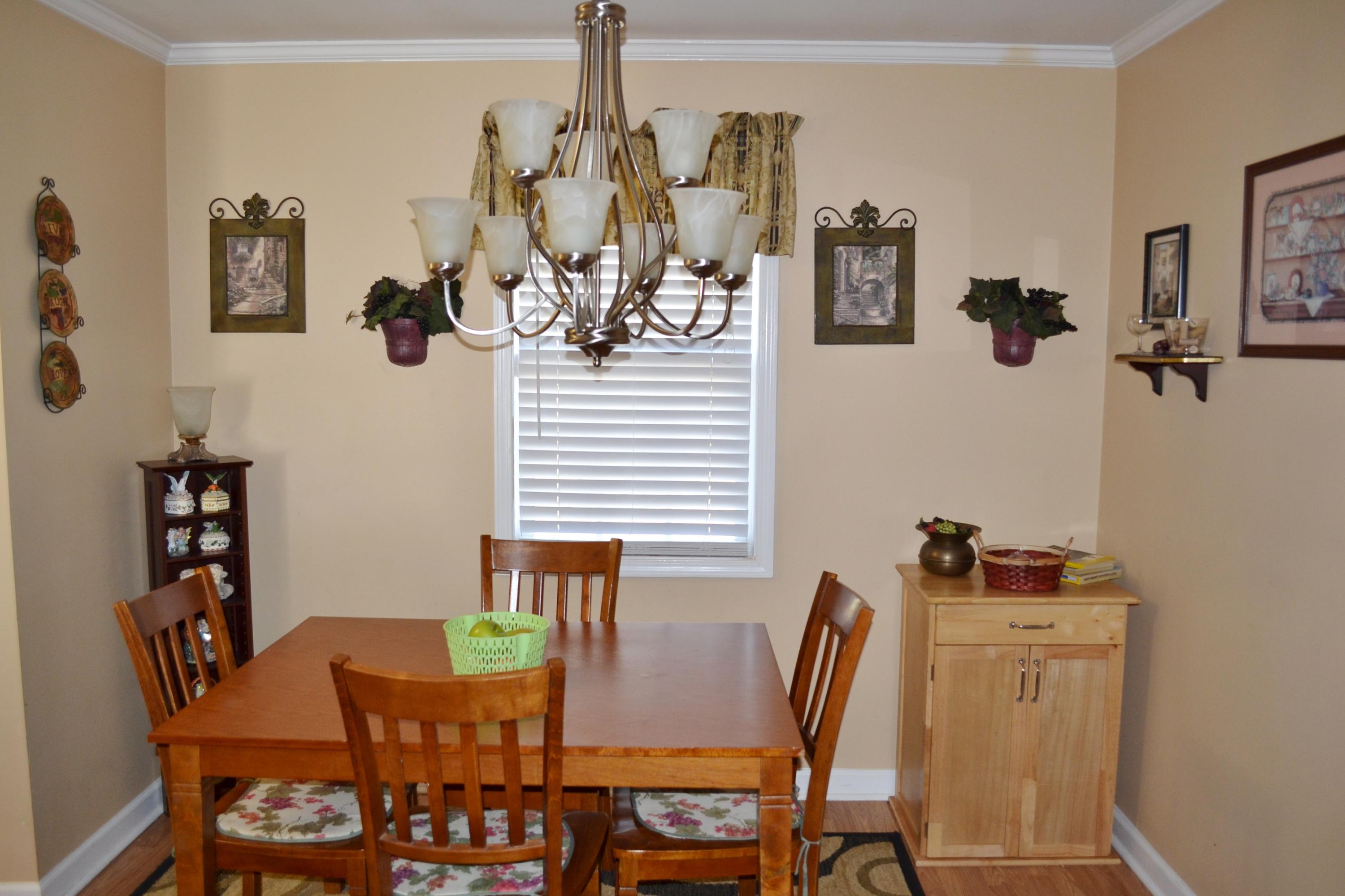 345 Jacobs Road Ringgold, GA 30736 - Photo 9 of 27 Eat-In Kitchen