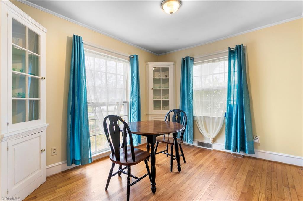 218 Rolling Road Burlington, NC 27217 - Photo 10 of 38 Gallery Image 10