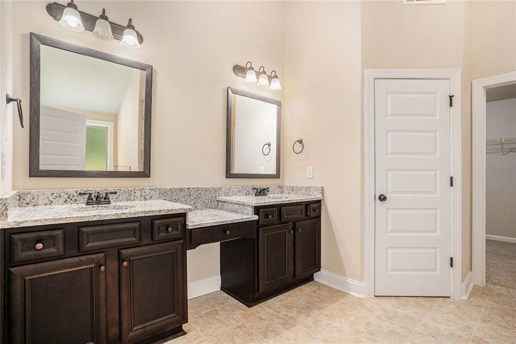 381 Homestead Circle Forsyth, GA 31029 - Photo 28 of 48