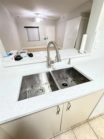 a close view of sink and tap