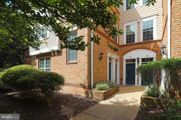 $440,000 | 20365 Belmont Park Terrace, Unit 103, Ashburn, VA 20147