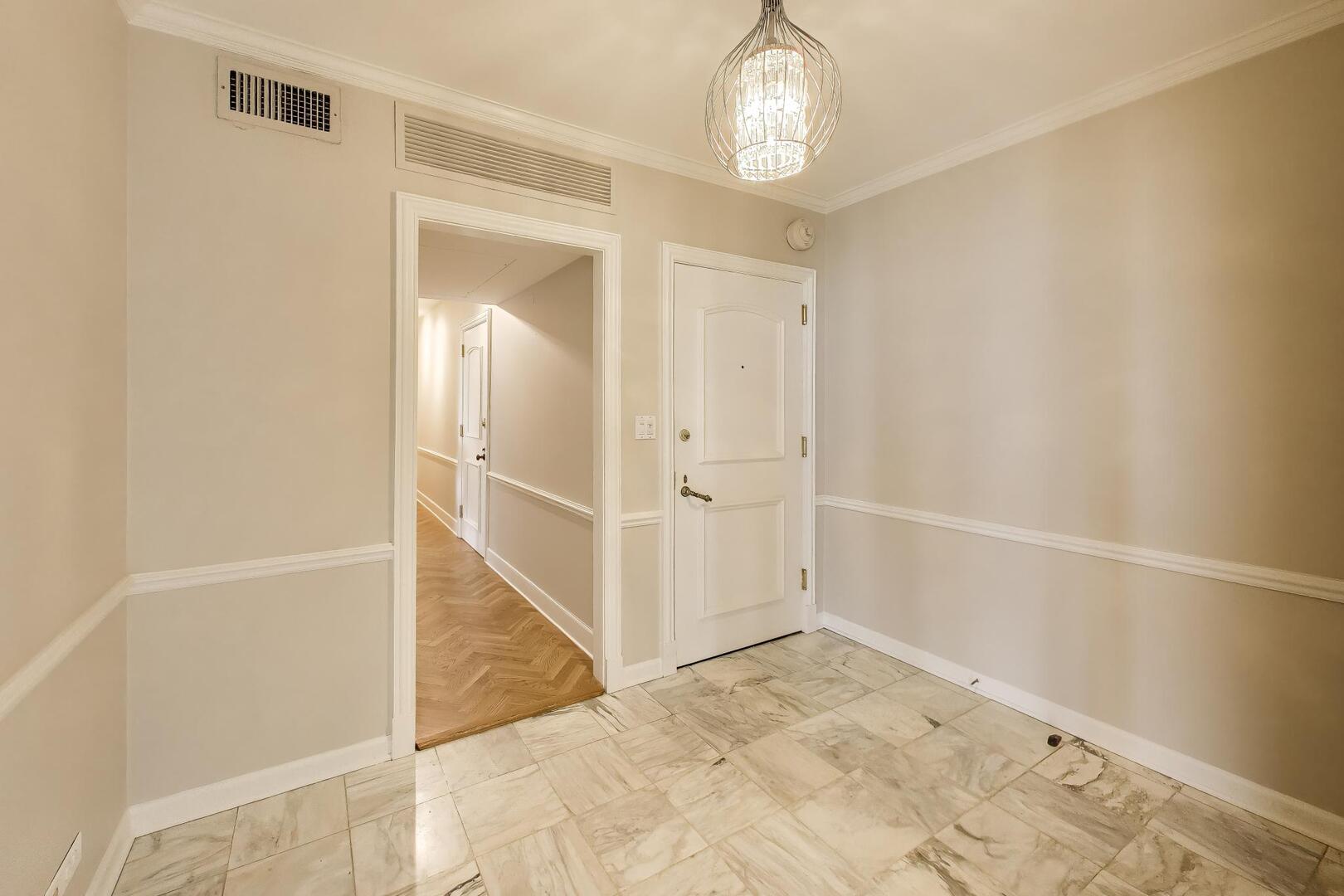 1420 Sheridan Road, Unit 6B Wilmette, IL 60091 - Photo 2 of 31