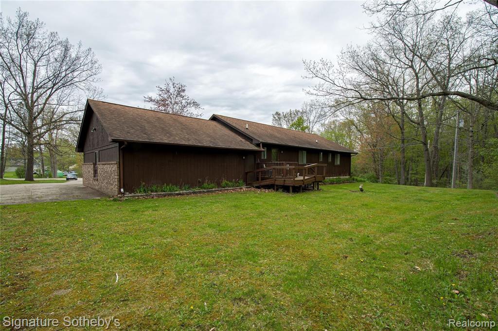 11920 Read Road Fenton, MI 48430 - Photo 24 of 43