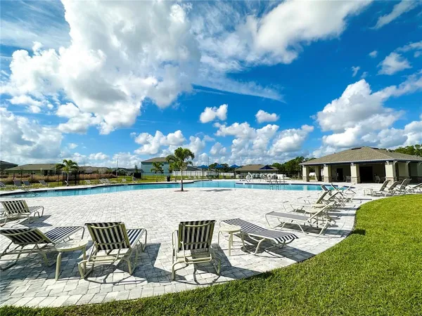 $2,350 | 700 Daring Drive, Davenport, FL 33837