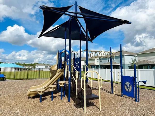 $2,350 | 700 Daring Drive, Davenport, FL 33837