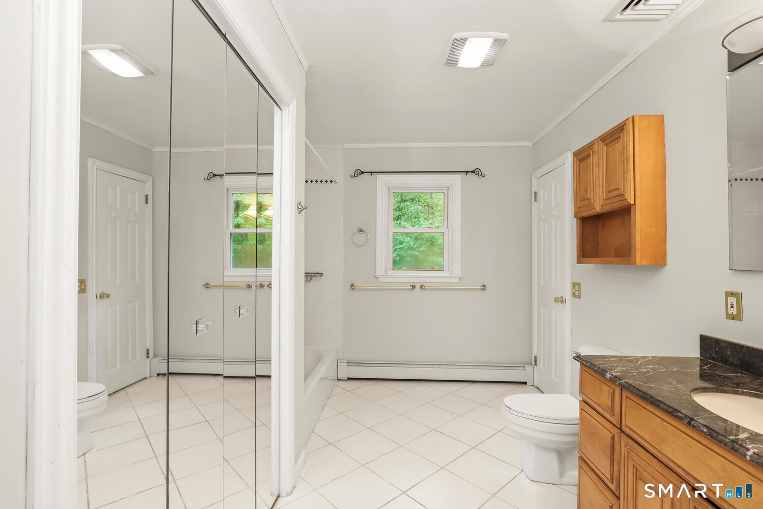 122 Deforest Road Wilton, CT 06897 - Photo 28 of 40