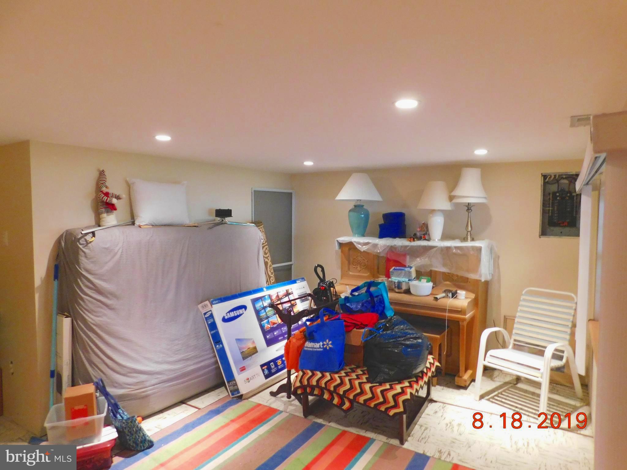 12866 Medford Road Philadelphia, PA 19154 - Photo 35 of 41
