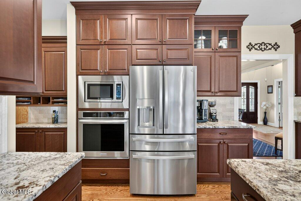13 Peacham Road Colonie, NY 12189 - Photo 11 of 45 011-DSC01366_m