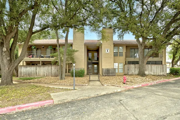 $199,000 | 1202 Thorpe Lane, Unit 508, San Marcos, TX 78666