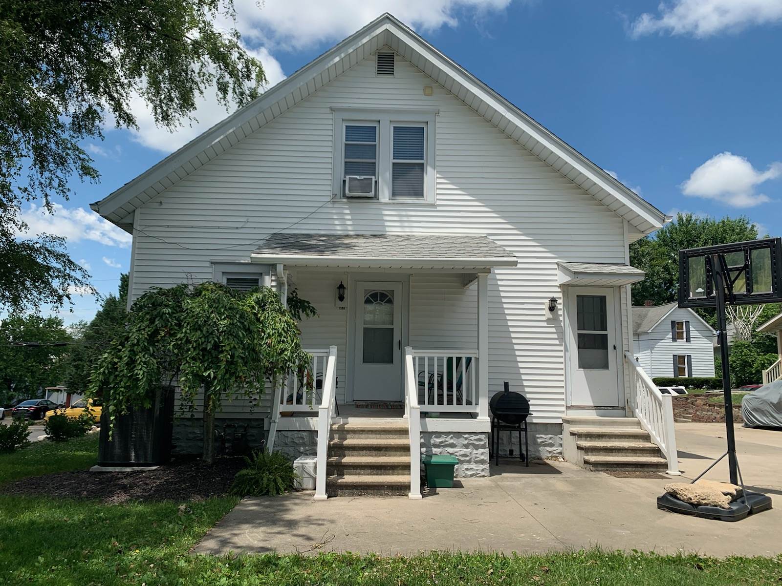 1508 Jackson Street Jasper, IN 47546 - Photo 3 of 27