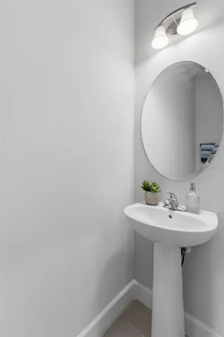 $3,295 | 14031 Crimson Avenue, Bradenton, FL 34211