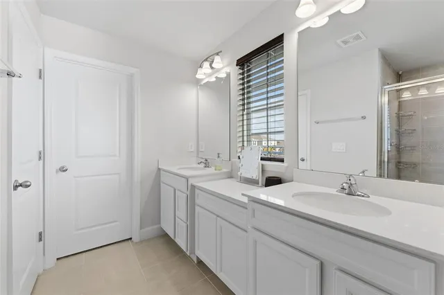 $3,295 | 14031 Crimson Avenue, Bradenton, FL 34211